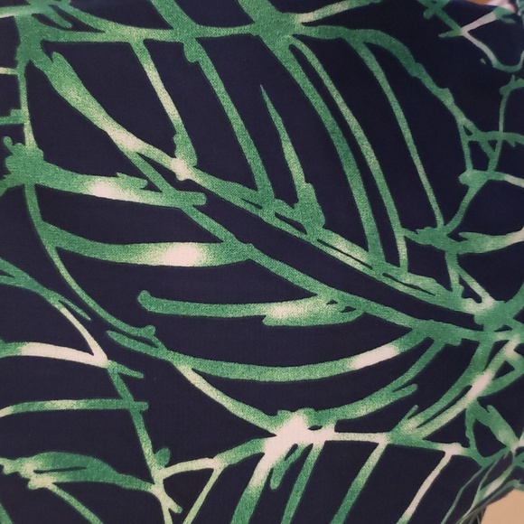 Midi Dress Forever 21 Size S Forest Leaves - Picture 7 of 7